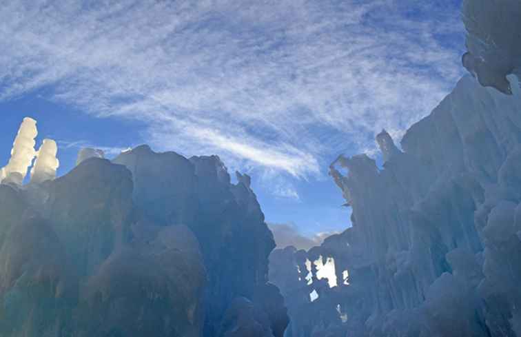 À l'intérieur du château de glace le plus frais du nord-est