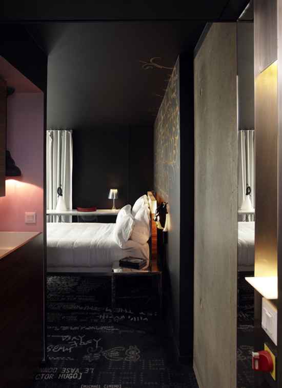 Granskning av Mama Shelter Concept Hotel i Paris / frankrike