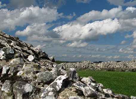 Les mystérieux châteaux en ruines du Wiltshire / Angleterre