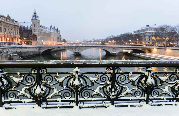 Visitar París en enero Tiempo, qué empacar, qué ver