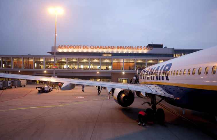 Amsterdam nach Brüssel 'South Charleroi Airport, Belgien / Niederlande