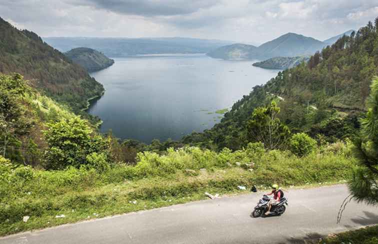 Esplorando il Lago Toba - il Lago vulcanico dormiente / Indonesia