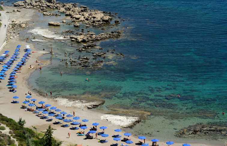 Îles grecques avec plages nues / Grèce