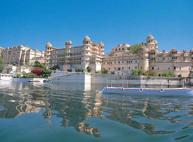 All'interno dell'hotel Shiv Niwas Palace Hotel di Udaipur / 