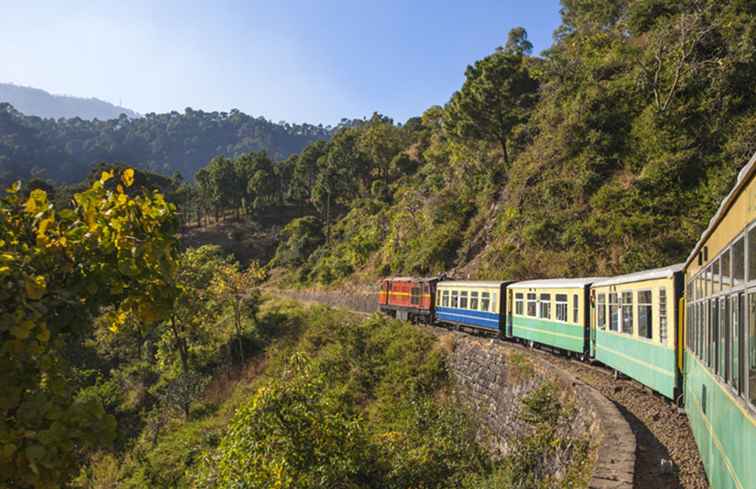 Kalka Shimla Railway Train Guide de voyage / Himachal Pradesh