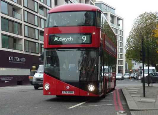 Hoogtepunten van de bus nummer 9 van Londen / Engeland