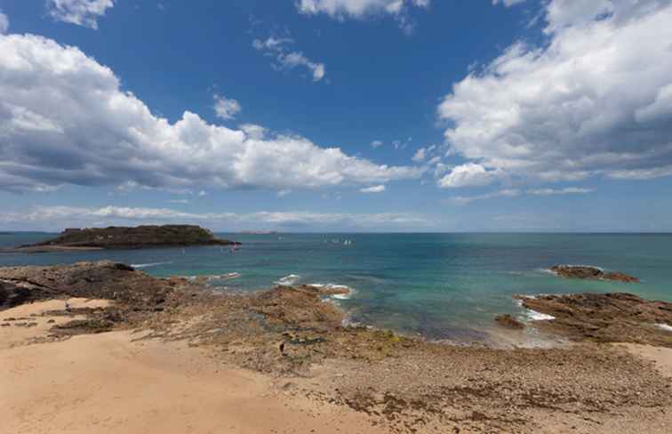 Guida della spiaggia nuda alla costa atlantica francese / Francia