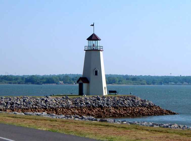 Lake Hefner in Oklahoma City / Oklahoma