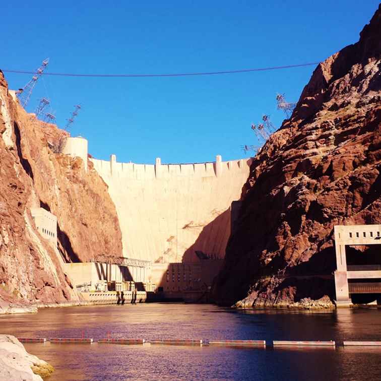 De Hoover Dam ligt op enkele minuten van de Las Vegas Strip / Nevada