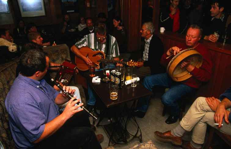 Traditionele muzieksessies in Ierland