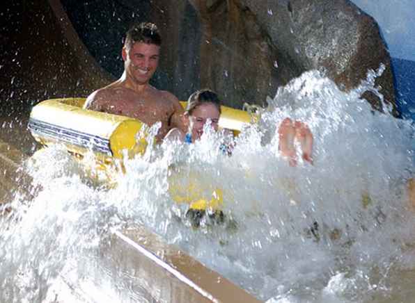 Vind het hele jaar door Indoor Water Park Fun in Ohio / Ohio