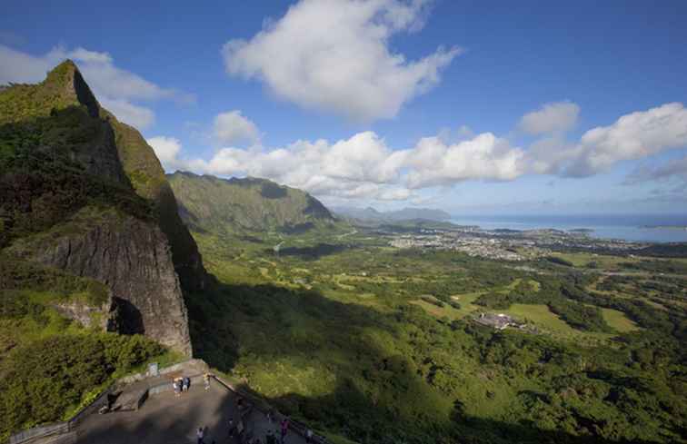 Nu'uanu Pali Lookout / Hawaii