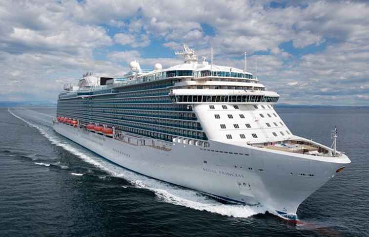 Regal Princess Glam Cruise Ship que es un complejo flotante / Lineas de crucero